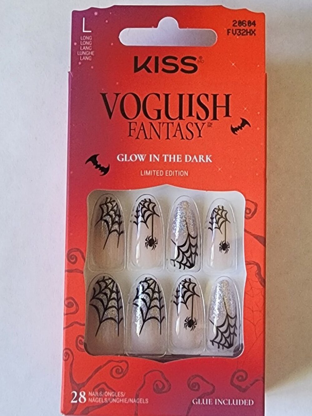 KISS Nails - Voguish Fantasy for Halloween, Glow in the Dark